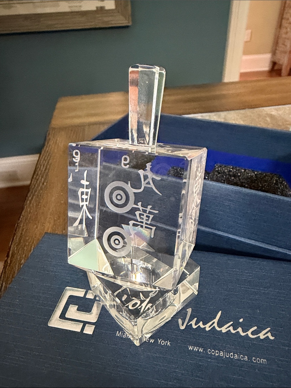 Crystal Mahjong Dreidel by Copa Judaica. 
Brand new in box. 4” high by 2” wide. - Picture 4 of 7